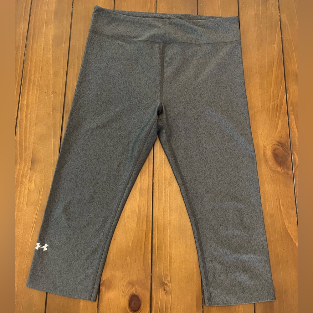 Under Armour Compression Heat Gear Cropped Grey Leggings Size Large